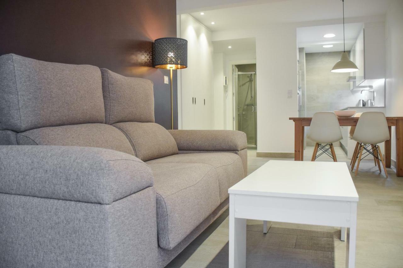 Modern & Spacious Apartment Near La Concha Bay Saint-Sébastien Extérieur photo